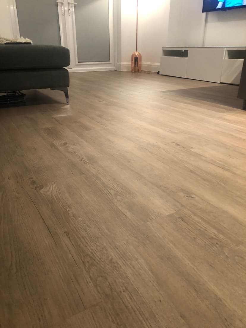 Living Room LVT - Image 7